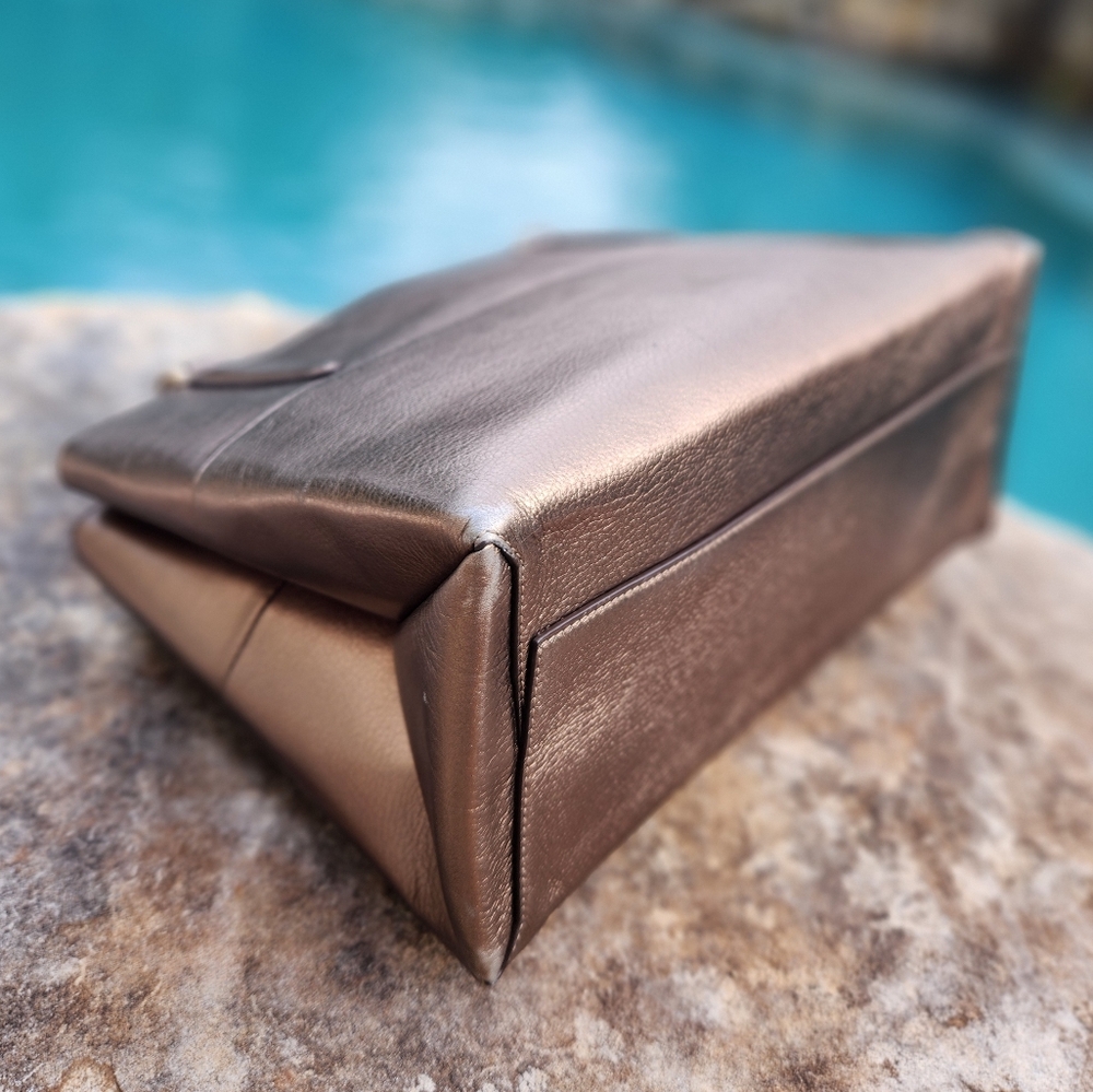 NWT Coach The Borough Bag In Metallic Leather - Picture 4 of 11